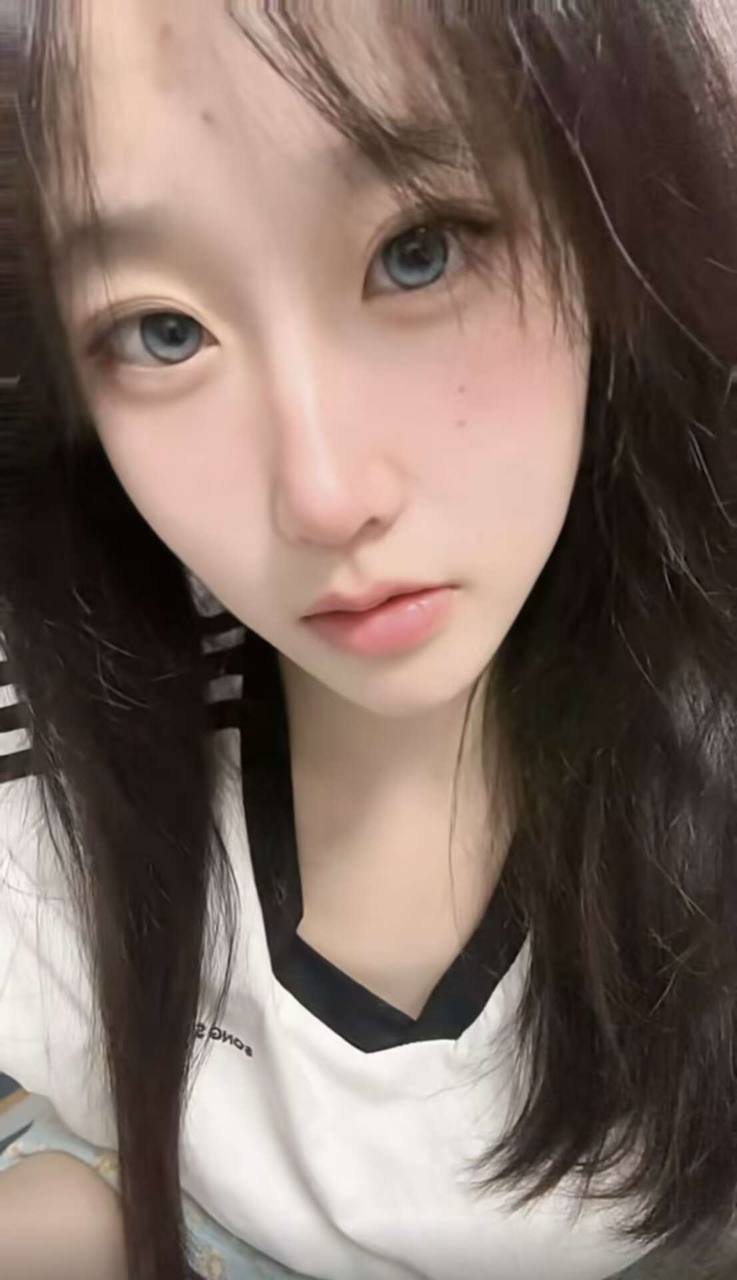 广东 广州 河南 洛阳 许昌 19岁 168cm 102 C杯 学生 甜妹 声音好听 性格好 身材好 清纯 皮肤好 服从性高 抽烟纹身:无 SM:轻度 无套:否 过夜:可 同居:可 可飞:可 价格:3 特点:甜妹 声音好听 性格好 身材好 清纯 皮肤好 服从性高