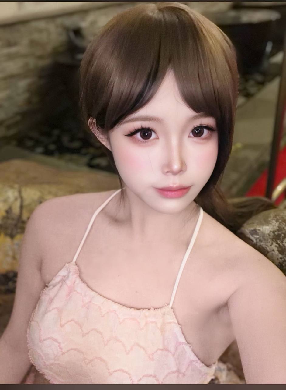 浙江 杭州 23岁 170cm 53 C杯 待业 听话懂事 SM:是 无套:可 口交:可 过夜:可 同居:可 可飞:否,可异地伴游 价格:20 特点:听话懂事