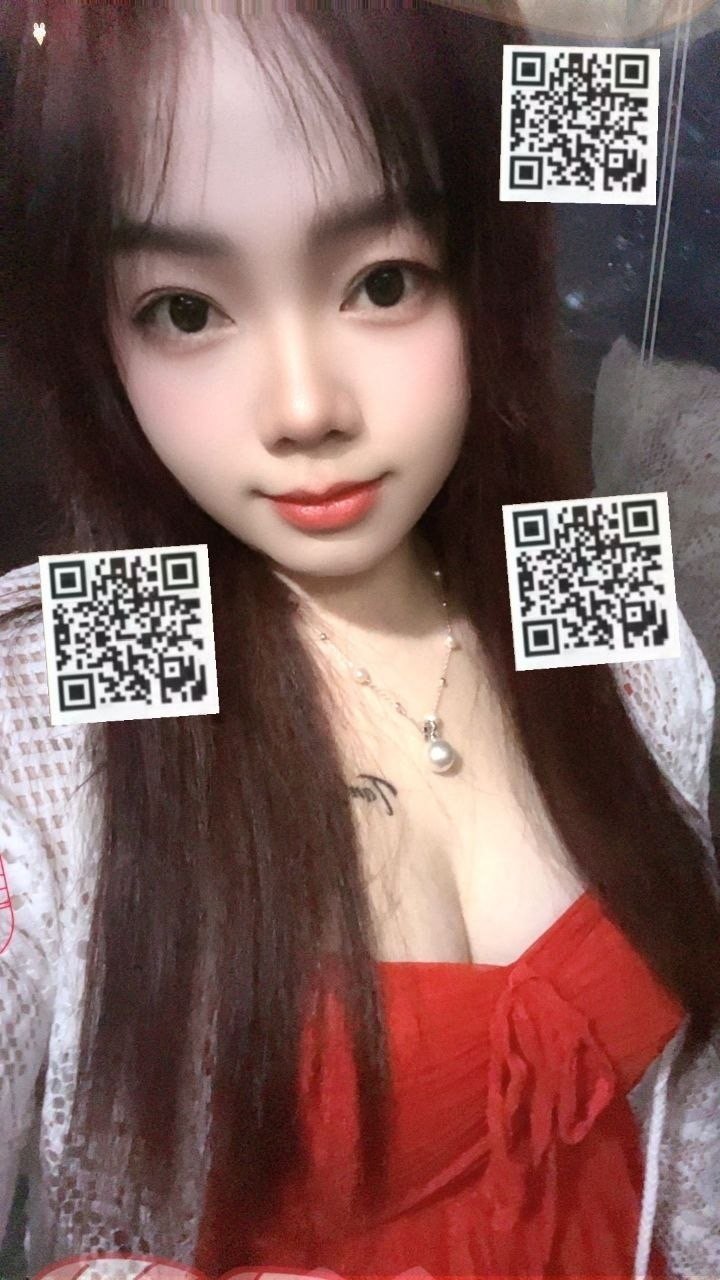 广西 柳州 30岁 165cm 140 C杯 待业 大胸妹 很会口,活好,情绪价值拉满,会台球,会唱歌,会做饭,开朗有趣 抽烟纹身:不抽烟有小纹身 SM:轻微 无套:可 口交:可 过夜:可 同居:可 可飞:可 价格:3-8 特点:大胸妹 很会口,活好,情绪价值拉满,会台球,会唱歌,会做饭,开朗有趣
