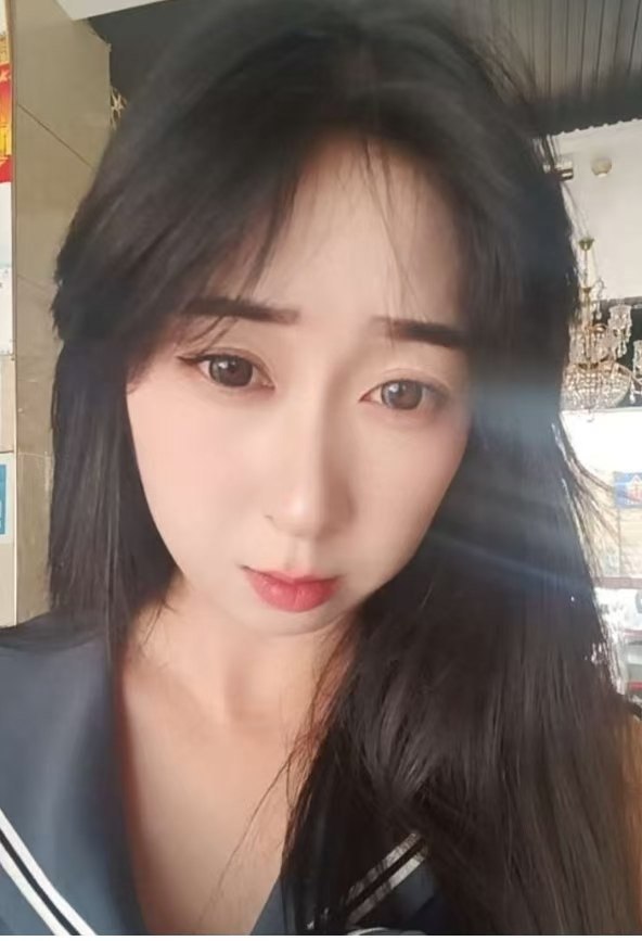 四川 西昌 29岁 160cm 56 B杯 销售 性格好,性欲强,清纯可爱,小鸟依人,娇小玲珑,可盐可甜,活泼开朗,会提供情绪价值,待开发更多的新玩法 抽烟纹身:无 SM:轻微 无套:否 口交:可 过夜:可 同居:否 可飞:否 价格:2-4 特点:性格好,性欲强,清纯可爱,小鸟依人,娇小玲珑,可盐可甜,活泼开朗,会提供情绪价值,待开发更多的新玩法