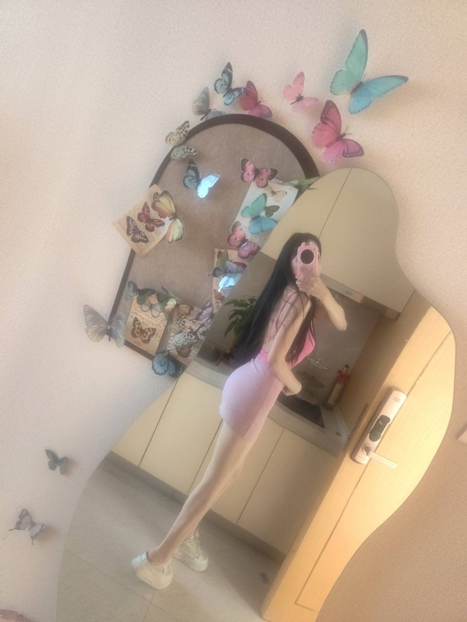 浙江 杭州 26岁 168cm 98 C杯 哺乳期宝妈 性格温柔、服务好三点粉 有耐心 身材比例好 抽烟纹身:无 SM:是 无套:否 口交:可 过夜:可 同居:可 可飞:可 港澳台 价格:18 特点:性格温柔、服务好三点粉 有耐心 身材比例好