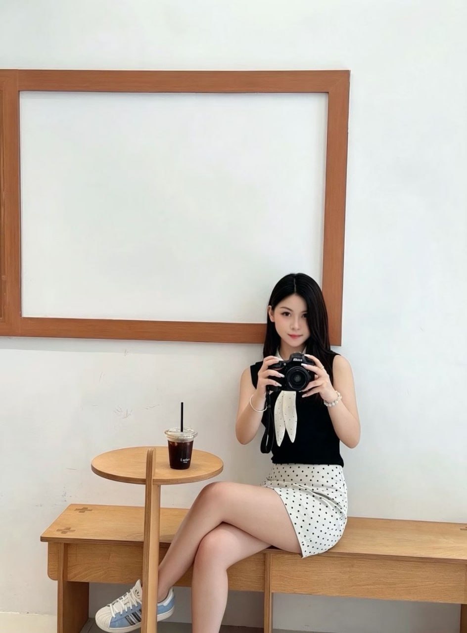 广东 广州 21岁 160cm 95 B杯 学生 能给情绪价值 抽烟纹身:无 SM:是 无套:可 口交:可 过夜:可 同居:可 可飞:可,广东,港/澳 价格:30 特点:能给情绪价值