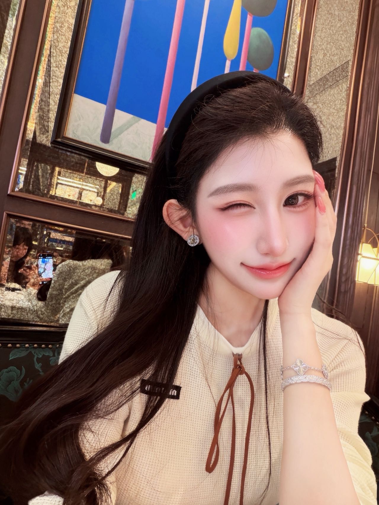 江苏 南京 22岁 170cm 95 B杯 学生 抽烟纹身:无 SM:是 无套:否 口交:可 过夜:可 可飞:可外省