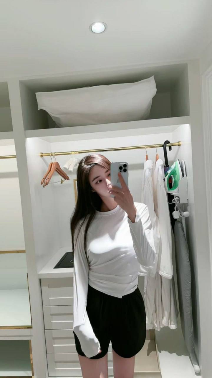 广东 深圳 24岁 175cm 55 D杯 学生 真人更美,身材好会提供情绪价值 无套:否 口交:可 过夜:可 同居:否 可飞:可,其他城市,外省,新马泰迪拜港澳 价格:20 特点:真人更美,身材好会提供情绪价值