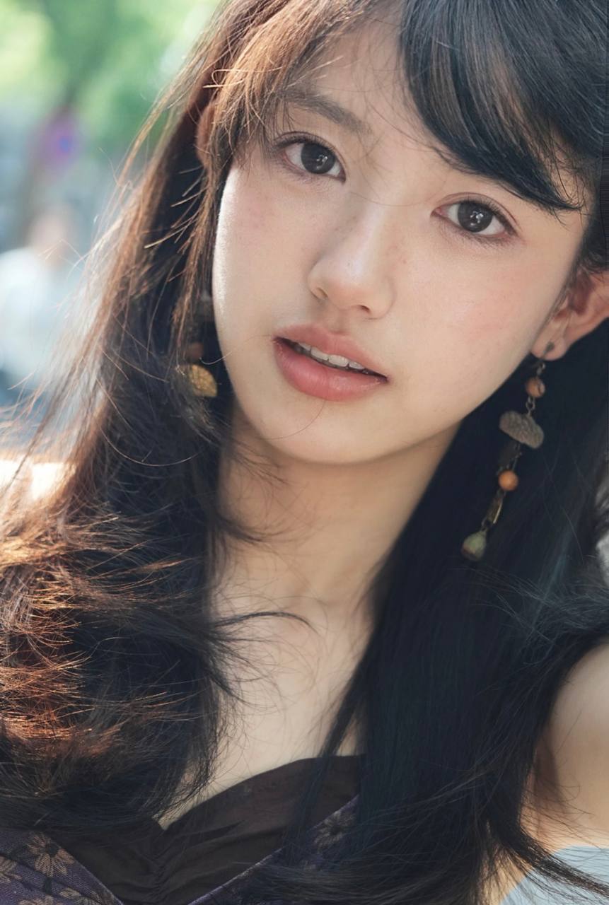 美国 洛杉矶 165cm 101 D杯 学生 三围92 73 102,真留学生,可带学生证,全脸无整,50w粉博主,清纯邻家女孩,纯欲类型,微胖,性格开朗,极品翘臀配合度高 SM:可 无套:可 口交:可 过夜:可 同居:可 可飞:能 价格:30 特点:三围92 73 102,真留学生,可带学生证,全脸无整,50w粉博主,清纯邻家女孩,纯欲类型,微胖,性格开朗,极品翘臀配合度高