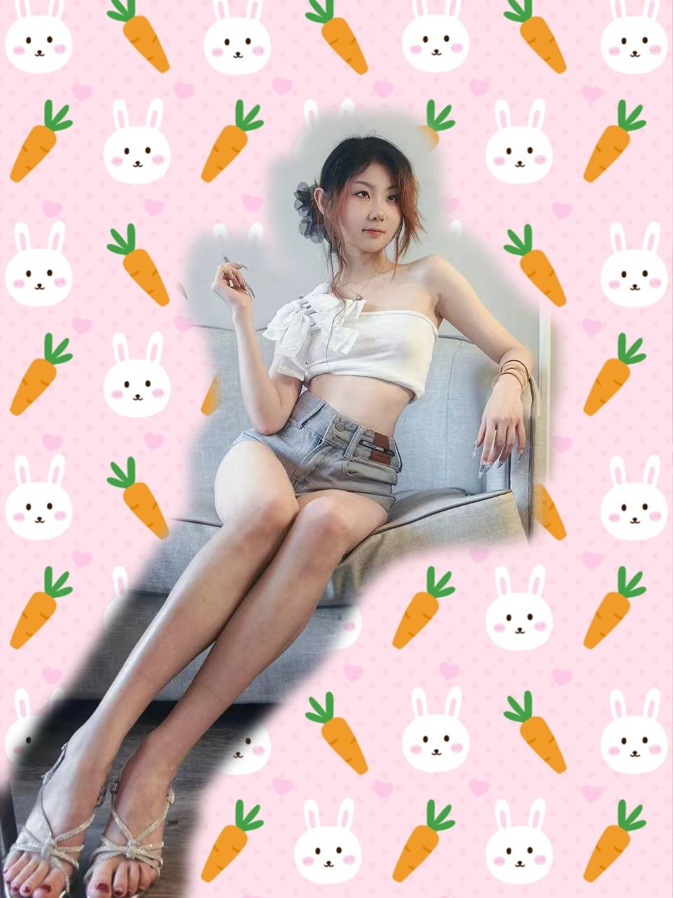江苏 苏州 21岁 170cm 88 A杯 学生 口活好,情绪价值高 SM:轻度 无套:否 口交:可 过夜:可 同居:可 可飞:可,不去港澳 价格:20 特点:口活好,情绪价值高