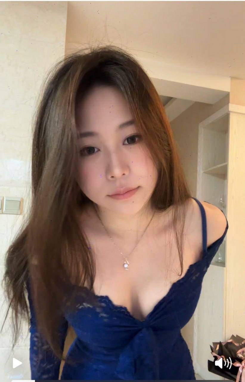 江苏 无锡 22岁 155cm 100 B杯 工作 身材好 好说话 抽烟纹身:无 SM:否 无套:否 口交:否 过夜:可 同居:否 可飞:可 其他城市、外省 价格:20 特点:身材好 好说话