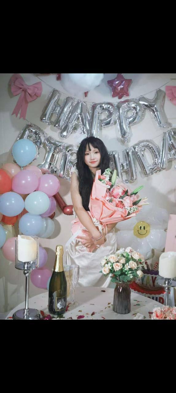 四川 成都 18岁 164cm 98 B杯 主播 腿长身材好 抽烟纹身:无 SM:是 无套:可 口交:可 过夜:可 同居:可 可飞:暂时不考虑外地 价格:6 特点:腿长身材好