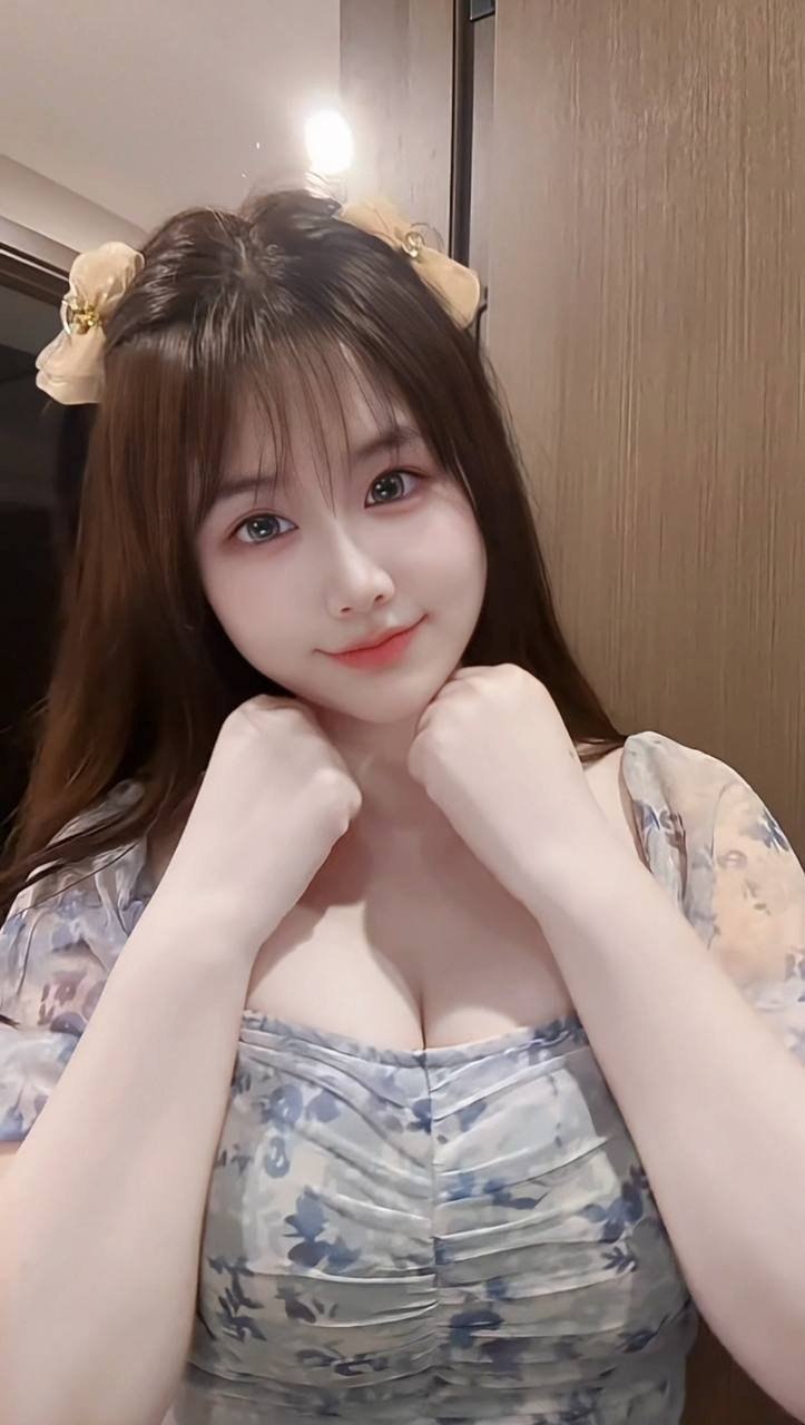 安徽 芜湖 25岁 165cm 105 C杯 设计师 身材好,听话懂事 抽烟纹身:无 SM:是 无套:可 口交:可 过夜:可 可飞:可 价格:6 特点:身材好,听话懂事