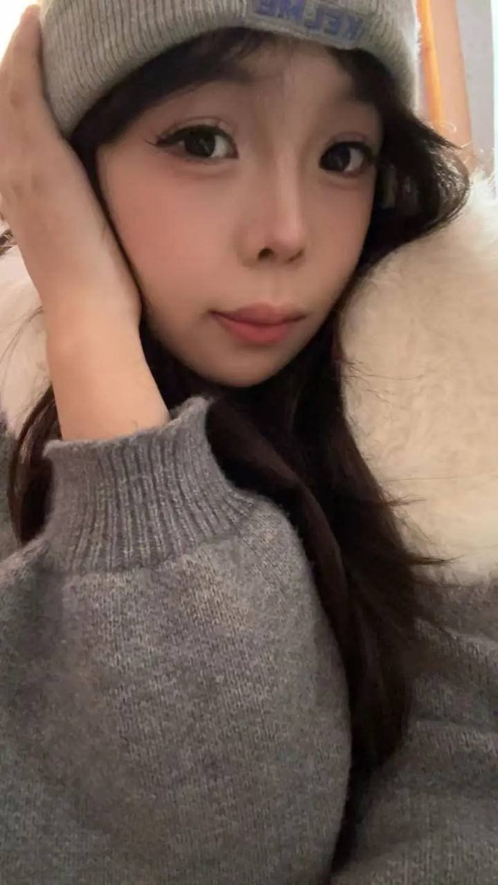 广东 珠海 18岁 160cm 90 B杯 学生 肤白,听话,腿长 SM:否 无套:可 口交:可 过夜:可 同居:否 可飞:可其他城市 不行外省 价格:6 特点:肤白,听话,腿长