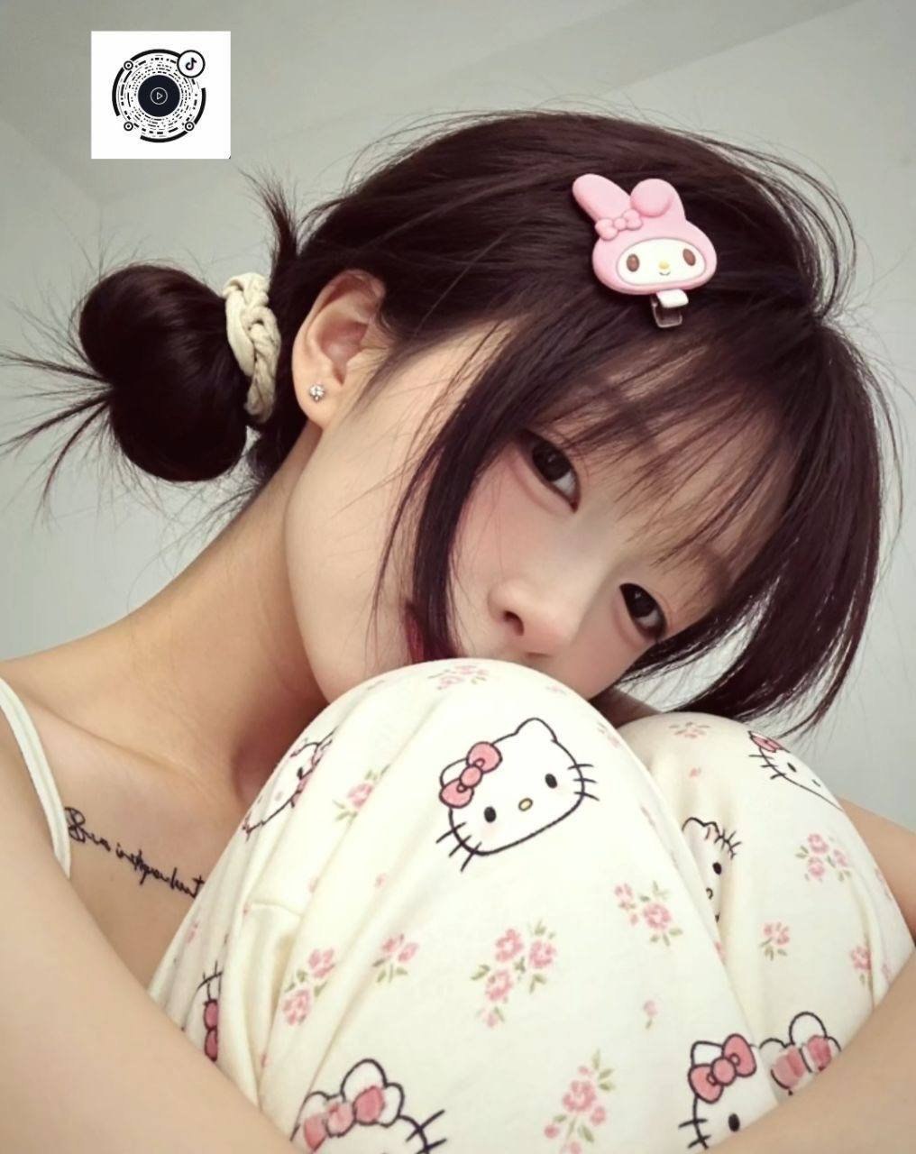 广东 深圳 18岁 170cm 80 B杯 刚离职 乖巧听话 抽烟纹身:有纹身 SM:否 无套:可 口交:可 过夜:可 同居:可 可飞:可外省 价格:11 特点:乖巧听话
