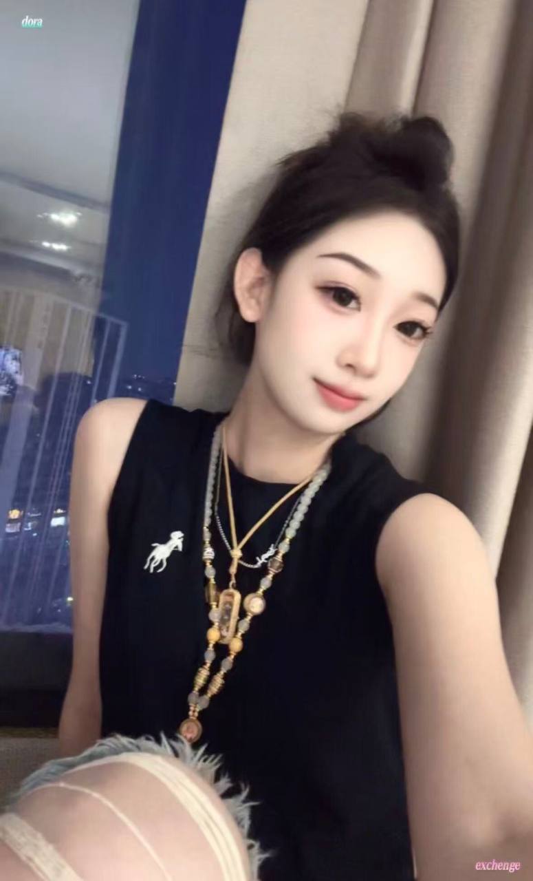 黑龙江 哈尔滨 20岁 165cm 82 A杯 学生 性格开朗活泼,善解人意,容易相处,听话懂事爱干净,不作,皮肤白嫩 腰细 身材好 腿长 妈生脸,颜值不低回头率高 圈子干净 情绪稳定,刚接触,紧 有反差 有情绪价值 抽烟纹身:无 SM:否 无套:可 口交:可 过夜:可 同居:否 可飞:否 价格:4 特点:性格开朗活泼,善解人意,容易相处,听话懂事爱干净,不作,皮肤白嫩 腰细 身材好 腿长 妈生脸,颜值不低回头率高 圈子干净 情绪稳定,刚接触,紧 有反差 有情绪价值