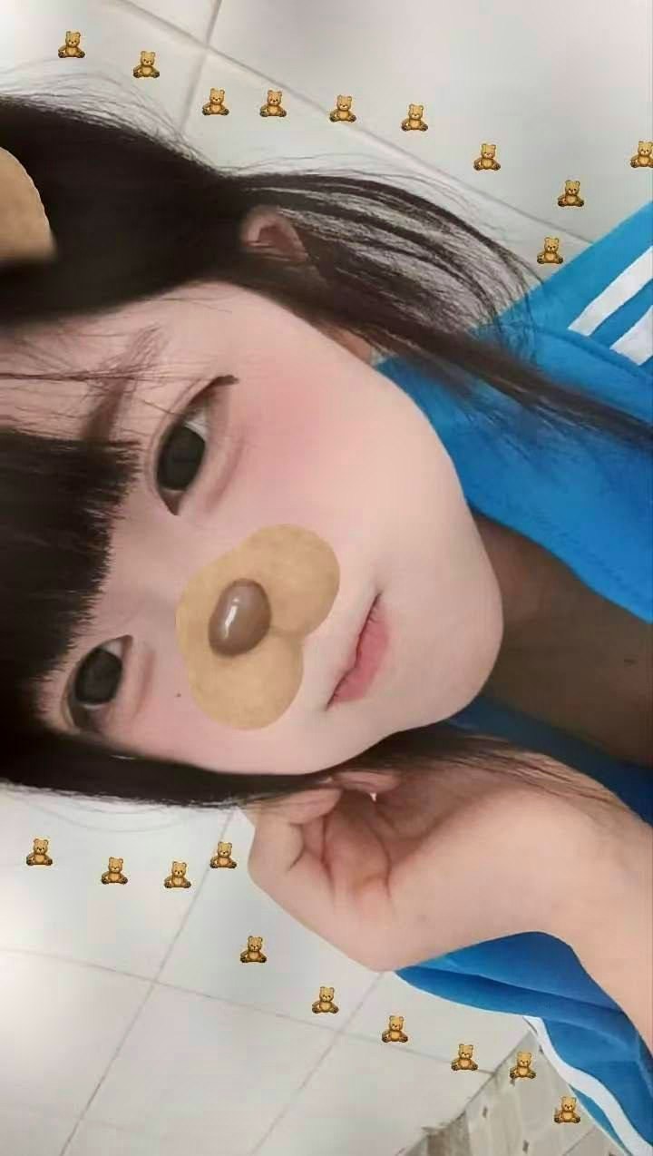 云南 罗平 18岁 161cm 34 A杯 学生 萝莉,轻微M SM:是 无套:否 口交:可 过夜:否 同居:否 可飞:可 其他城市,港澳不可 价格:6 特点:萝莉,轻微M