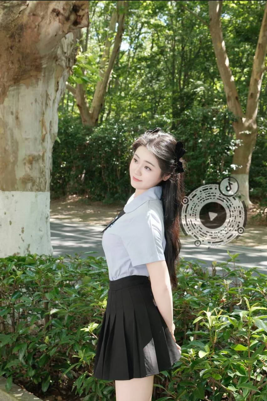 江苏 南京 21岁 163cm 105 C杯 茶艺师 乖乖女,听话,🔥好会的多 抽烟纹身:无 SM:是 无套:可 口交:可 过夜:可 同居:可 可飞:能附近 价格:18 特点:乖乖女,听话,🔥好会的多