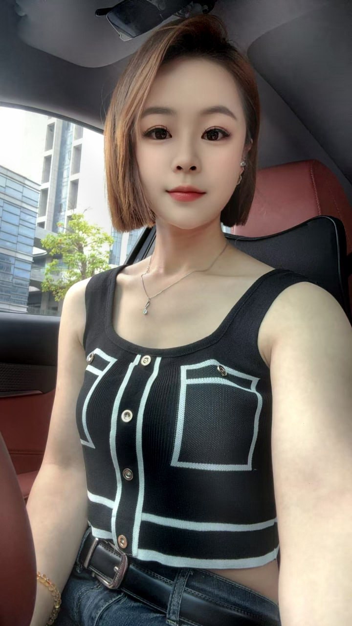 福建 福州 长乐 31岁 161cm 95 B杯 个体 活泼开朗,活好 抽烟纹身:有纹身 SM:否 无套:可 口交:可 过夜:可 同居:可 可飞:否 价格:6 特点:活泼开朗,活好