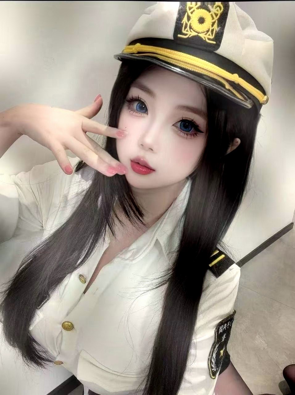 吉林 长春 20岁 162cm 102 C杯 主播 开朗 抽烟纹身:无 SM:是 无套:可 口交:可 过夜:可 同居:可 可飞:可 价格:10 特点:开朗