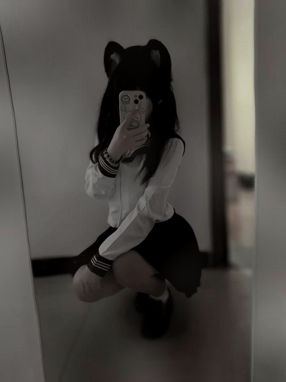 广东 广州 19岁 158cm 100 C杯 前台 听话 抽烟纹身:无 SM:否 无套:否 口交:可 过夜:可 同居:否 可飞:可 价格:10 特点:听话