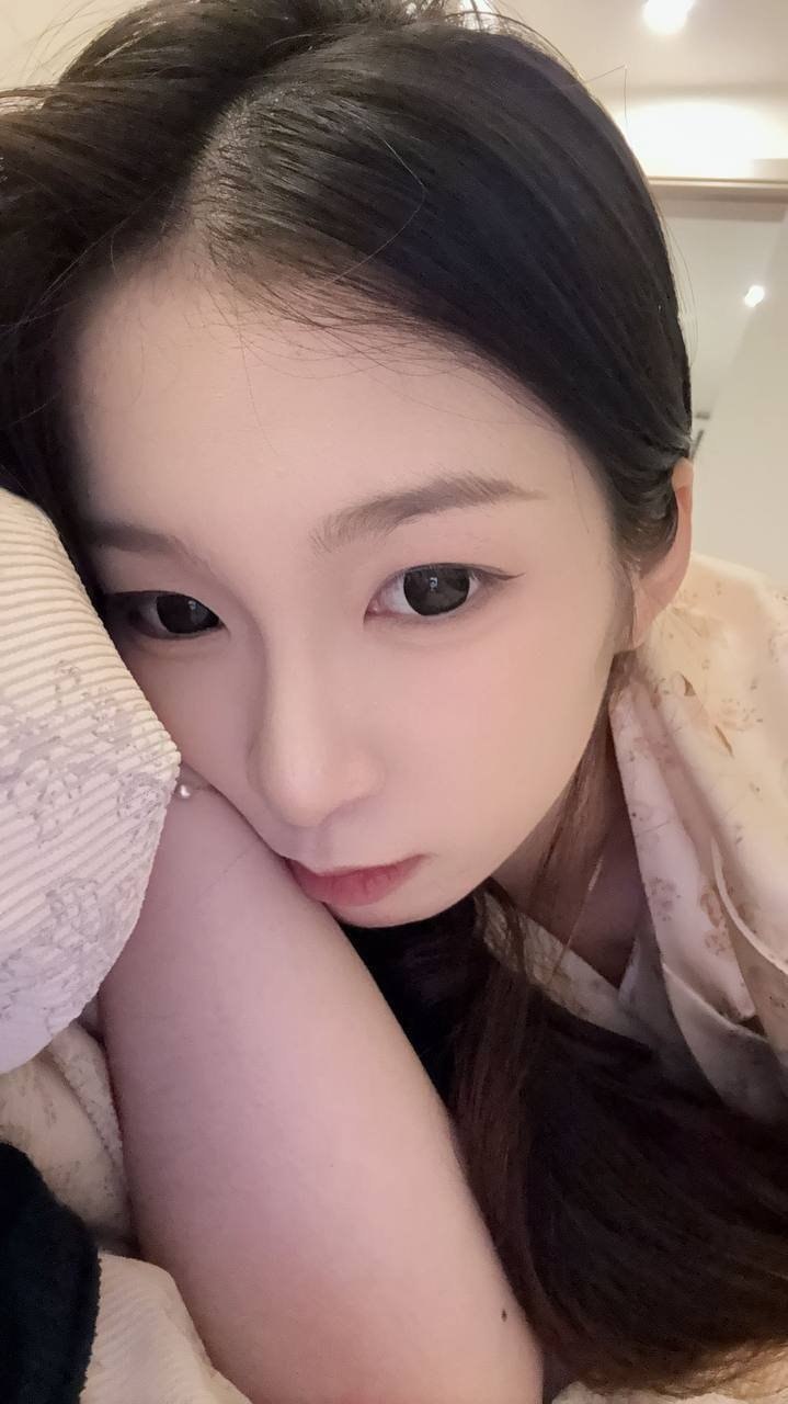 广东 广州 24岁 165cm 102 B杯 工作 胸大,前凸后翘,活泼开朗,善解人意,会提供情绪价值 抽烟纹身:无 SM:是 无套:否 口交:可 过夜:可 同居:可 可飞:可,外省 价格:13 特点:胸大,前凸后翘,活泼开朗,善解人意,会提供情绪价值