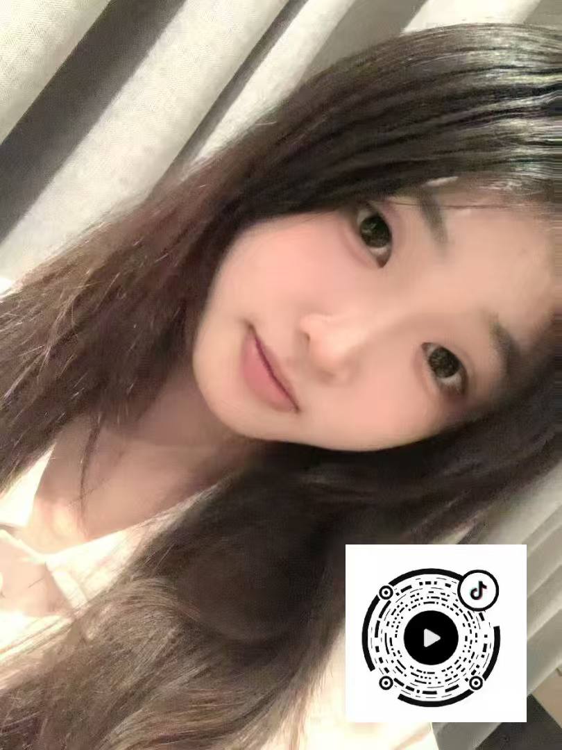 广西 贺州 钟山 18岁 154cm 90 B杯 学生 抽烟纹身:无 SM:可 无套:可 口交:可 过夜:可 同居:可 可飞:能,其他省份 价格:4.6