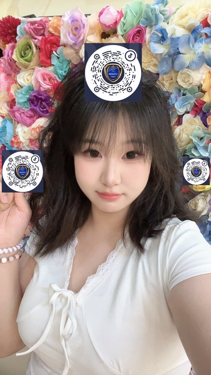 河北 张家口 18岁 168cm 126 C杯 学生 接受度高,纯M,乖巧听话 抽烟纹身:不抽烟无纹身 SM:是 无套:可 口交:可 过夜:否 同居:可 可飞:否 只能本地 价格:4-6 特点:接受度高,纯M,乖巧听话