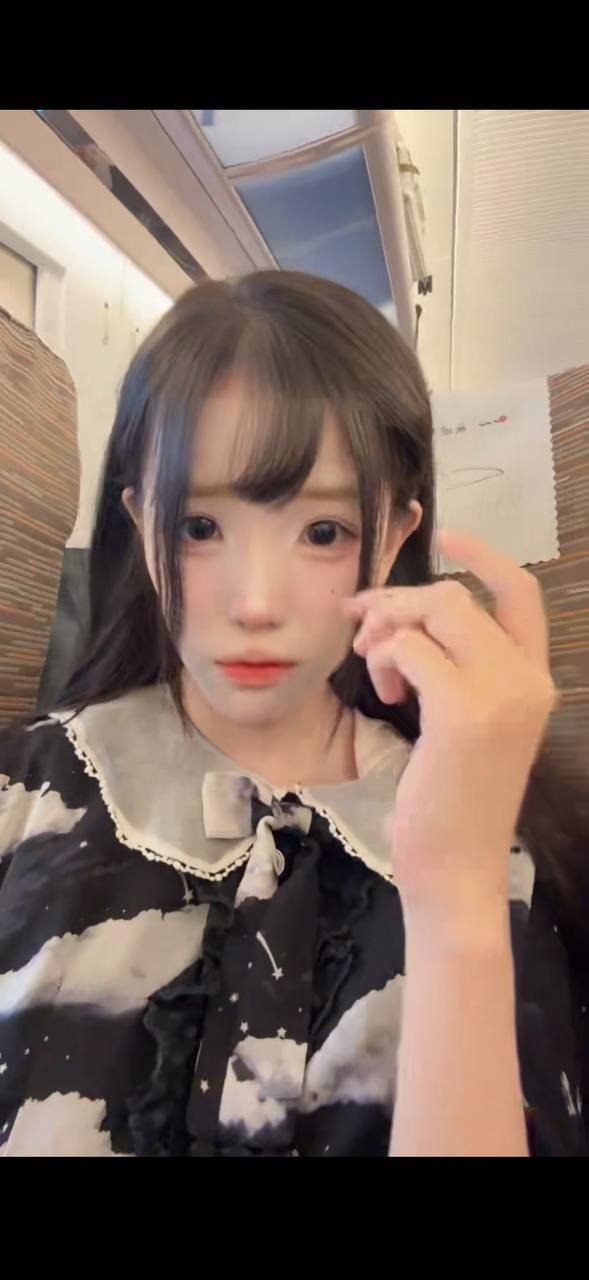 河南 郑州 18岁 165cm 80 A杯 无 会夹声音好听 瘦 可以抱起来 听话 抽烟纹身:无纹身 SM:微 无套:否 口交:可 过夜:可 同居:可 可飞:可 外省可 外国可 港澳否 异地需报销路费和补偿费1500 特点:会夹声音好听 瘦 可以抱起来 听话