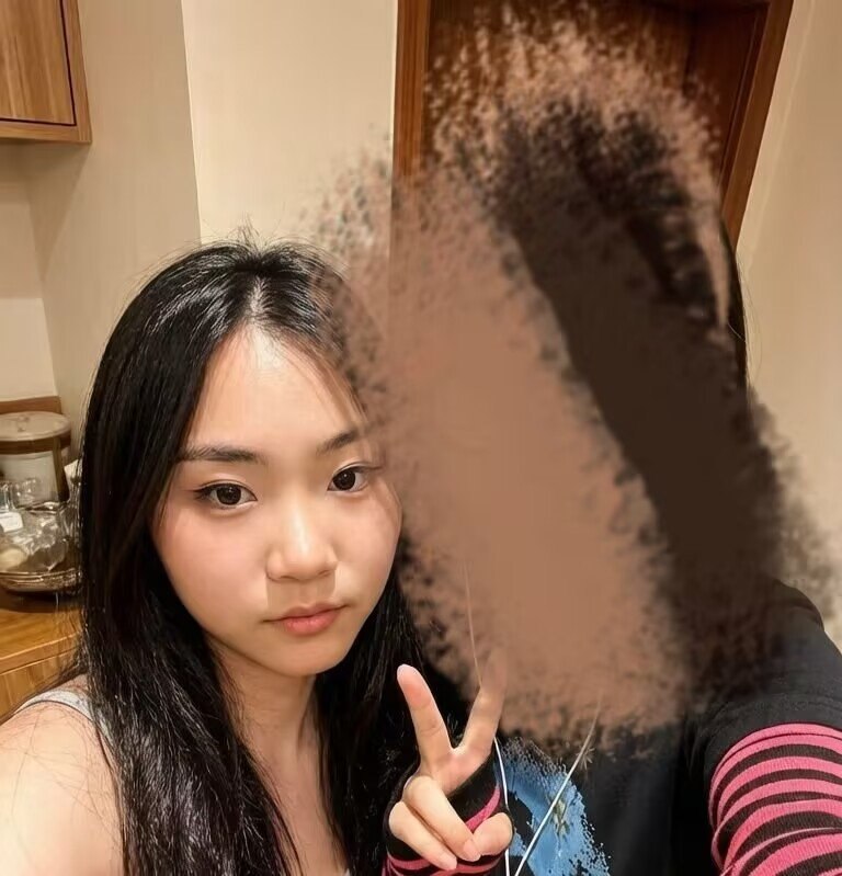 四川 眉山 18岁 153cm 112 C杯 学生 水多,又嫩又紧,菊花没有被开发过,长期相处可以尝试,叫声骚好听大声,你想让我干嘛我干嘛,听话忠诚,做你可爱的小狗,可盐可甜,声音软,性子软,身体也软 抽烟纹身:无 SM:是 无套:可 口交:可 过夜:可 同居:可 可飞:能 价格:8 特点:水多,又嫩又紧,菊花没有被开发过,长期相处可以尝试,叫声骚好听大声,你想让我干嘛我干嘛,听话忠诚,做你可爱的小狗,可盐可甜,声音软,性子软,身体也软