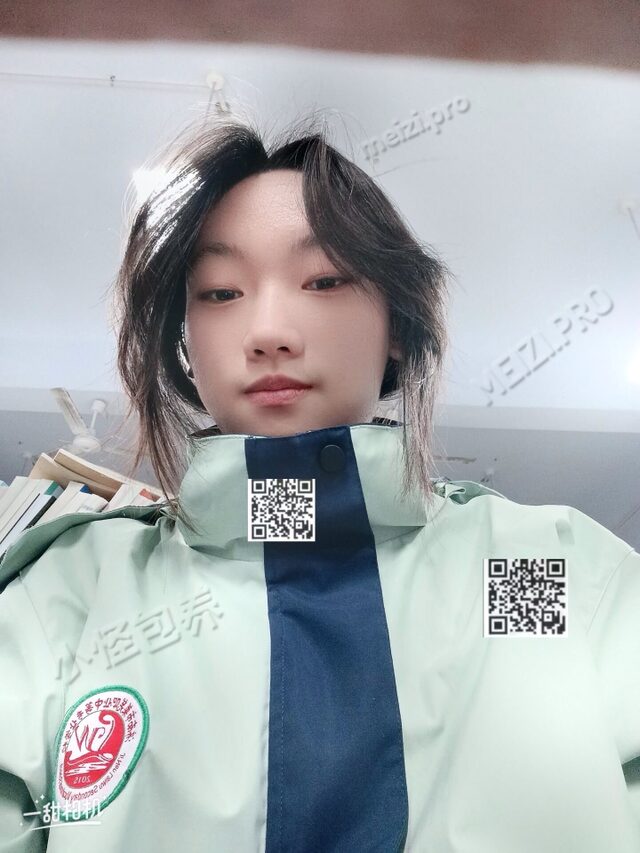 山东 济南 17岁 170cm 93 学生 会哄人 SM:否 无套:可 口交:可 过夜:否 同居:否 可飞:否 价格:1 特点:会哄人