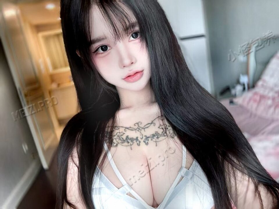 湖南 长沙 20岁 170cm 95 D杯 模特 真人与照片一致无水分,性格乖巧听话,干净白虎,接受SM 抽烟纹身:有纹身 SM:是 无套:可 口交:可 过夜:可 同居:可 可飞:可 价格:12 特点:真人与照片一致无水分,性格乖巧听话,干净白虎,接受SM