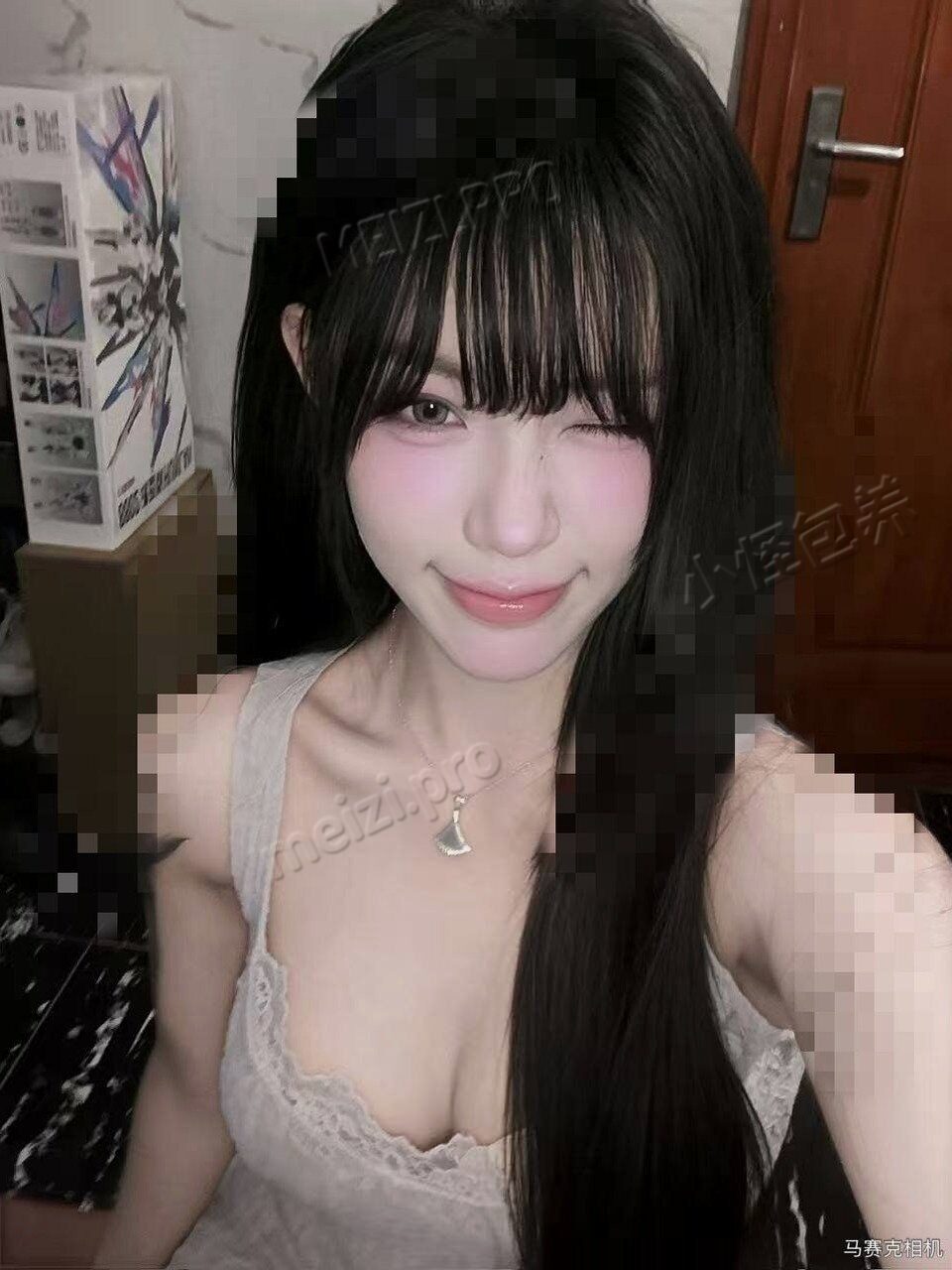 广东 广州 23岁 162cm 95 C杯 酒店管理 身材挺好的,C罩杯前凸后翘,可甜可御 SM:是 无套:可 口交:可 过夜:可 同居:可 可飞:可 省内 价格:6 特点:身材挺好的,C罩杯前凸后翘,可甜可御