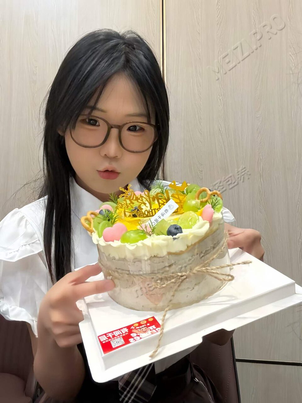 辽宁 朝阳 18岁 163cm 95 A杯 学生 听话 叫床好听 三点粉 老板多带带 开发 抽烟纹身:有抽烟无纹身 SM:是 无套:可 口交:可 过夜:可 同居:可 可飞:可 8月份 价格:5 特点:听话 叫床好听 三点粉 老板多带带 开发