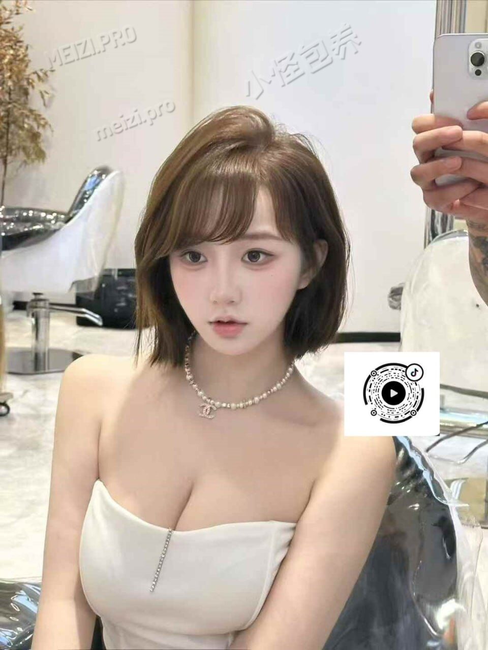广东 广州 22岁 163cm 96 D杯 毕业实习 可去港澳国外加钱童颜巨乳皮肤白前凸后翘可爱有趣会舞蹈柔韧度高 抽烟纹身:无 SM:是 无套:否 口交:可 过夜:可 同居:可 可飞:能，可去港澳国外加钱 价格:18 特点:可去港澳国外加钱童颜巨乳皮肤白前凸后翘可爱有趣会舞蹈柔韧度高