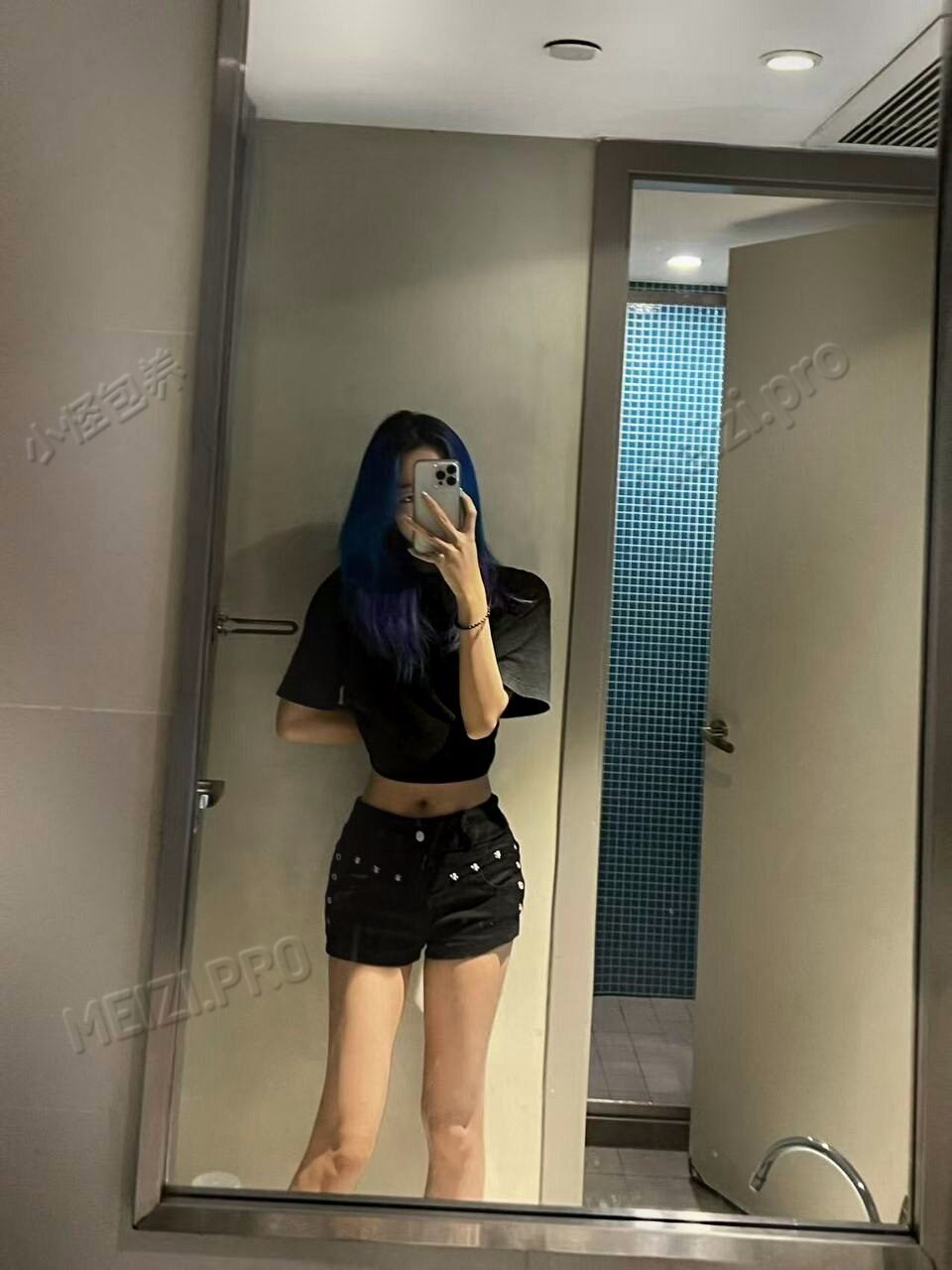 广东 广州/深圳 19岁 165cm 89 A杯 学生 反差 够瘦够紧,圈子干净,性生活少,只谈过一个对象,没做过几次,懂事,性格好,温柔,配合程度高 抽烟纹身:无 SM:否 无套:否 口交:可 过夜:可 同居:否 可飞:否 价格:15 特点:反差 够瘦够紧,圈子干净,性生活少,只谈过一个对象,没做过几次,懂事,性格好,温柔,配合程度高