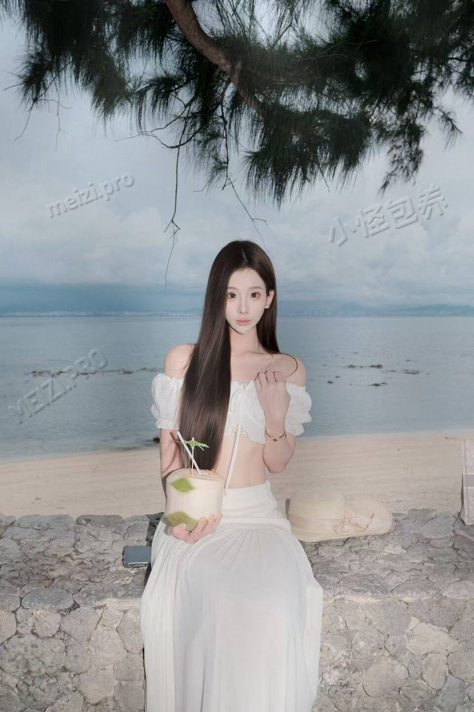 浙江 温州 19岁 170cm 87 B杯 学生 舞蹈学院毕业 SM:否 无套:看情况 过夜:可 同居:看情况 可飞:可 其他城市 港澳 价格:80 特点:舞蹈学院毕业