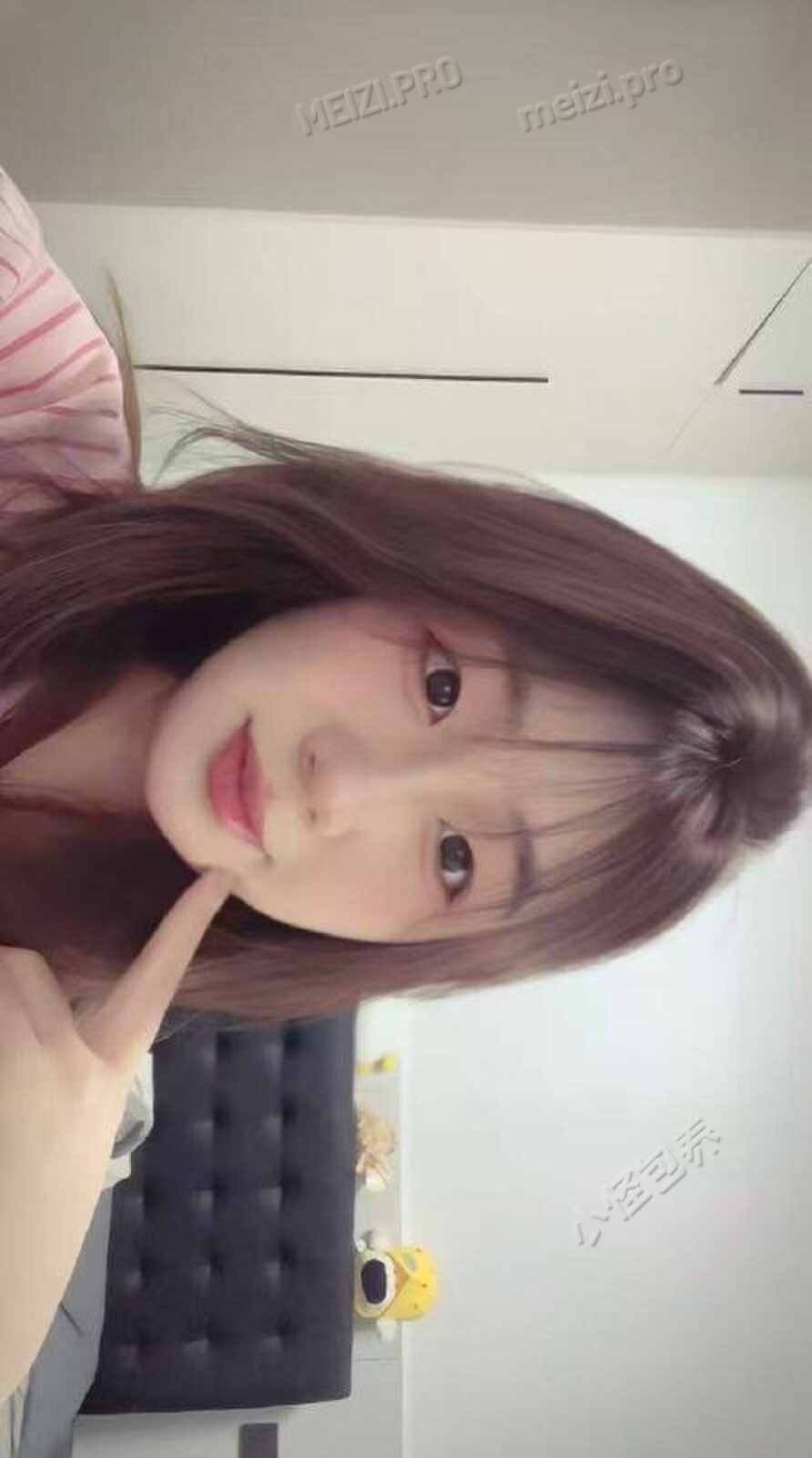 浙江 杭州 18岁 160cm 118 C杯 无 s型身材,会聊 情商高 抽烟纹身:无 SM:是 无套:否 口交:可 过夜:可 同居:可 可飞:可 价格:4 特点:s型身材,会聊 情商高