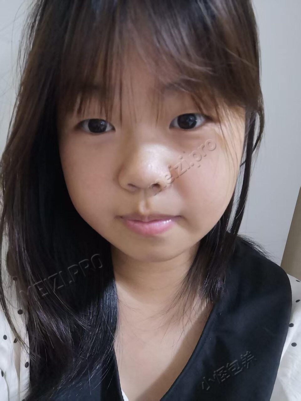 广东 深圳 18岁 157cm 100 C杯 处女支持检测 清纯素颜胶原蛋白 抽烟纹身:抽烟 SM:否 无套:否 口交:可 过夜:否 同居:否 可飞:不 价格:2 特点:处女支持检测 清纯素颜胶原蛋白