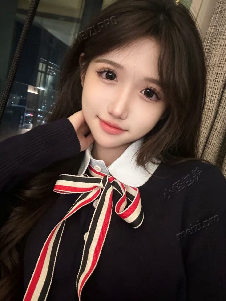 广东 广州 19岁 162cm 90 B杯 学生 性格温和好相处比较紧 三点粉 反差 玩得开 水多 情绪价值满满 抽烟纹身:无 SM:否 无套:可 口交:可 过夜:可 同居:否 可飞:可 异地及港澳 价格:12-28 特点:性格温和好相处比较紧 三点粉 反差 玩得开 水多 情绪价值满满