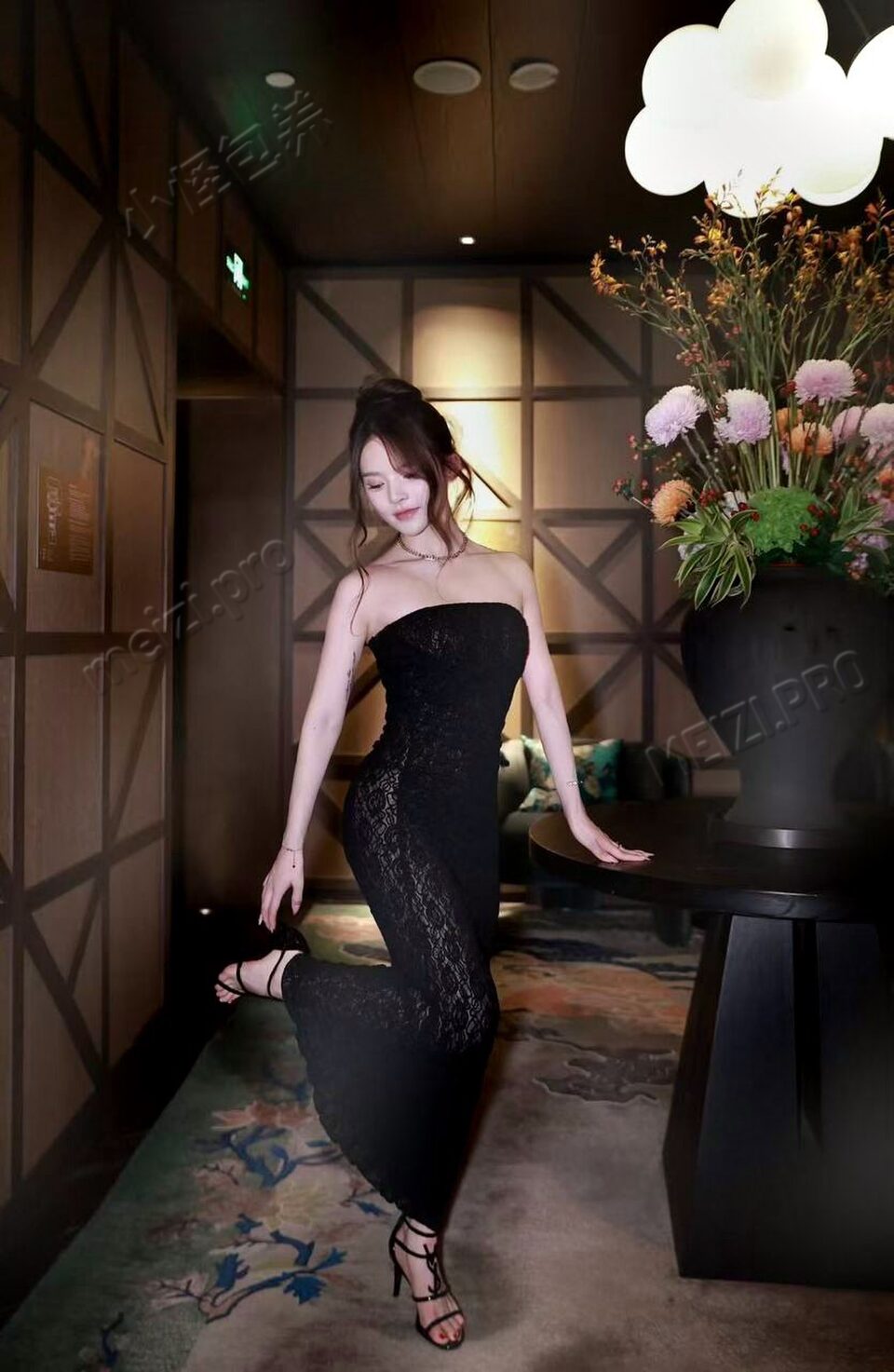 广东 深圳 22岁 167cm 92 C杯 刚毕业 性格随和好相处,爱运动,皮肤白,身材好,活好,带出去有面子,会喝酒,懂商务应酬 SM:可 无套:否 口交:可 过夜:可 同居:否 可飞:可 其他城市OK 外省OK 新马泰日韩 价格:50 特点:性格随和好相处,爱运动,皮肤白,身材好,活好,带出去有面子,会喝酒,懂商务应酬
