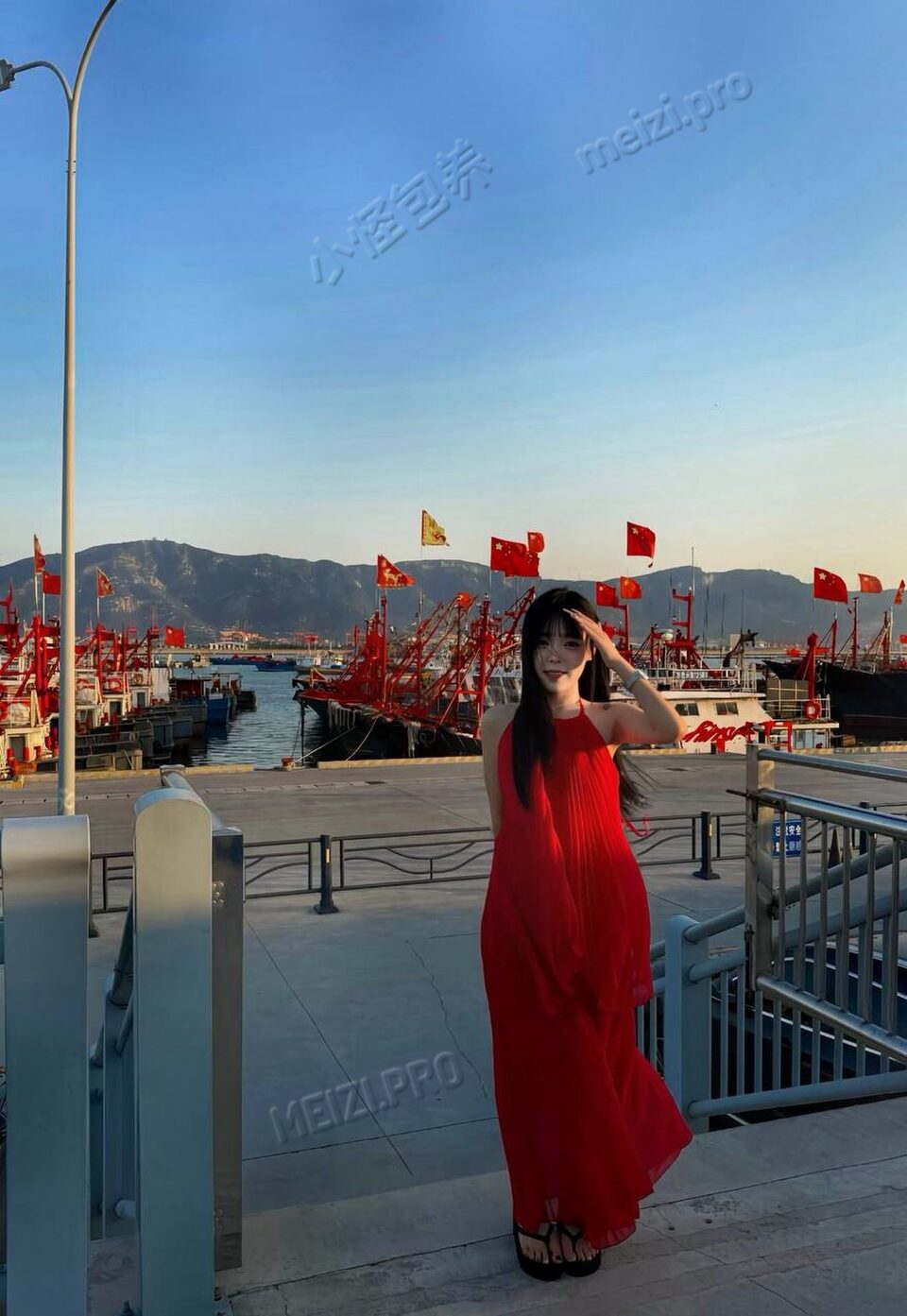 河南 南阳 22岁 166cm 98 B杯 女生 抽烟纹身:有抽烟有纹身 SM:否 无套:可 口交:可 过夜:可 同居:可 可飞:可 价格:30