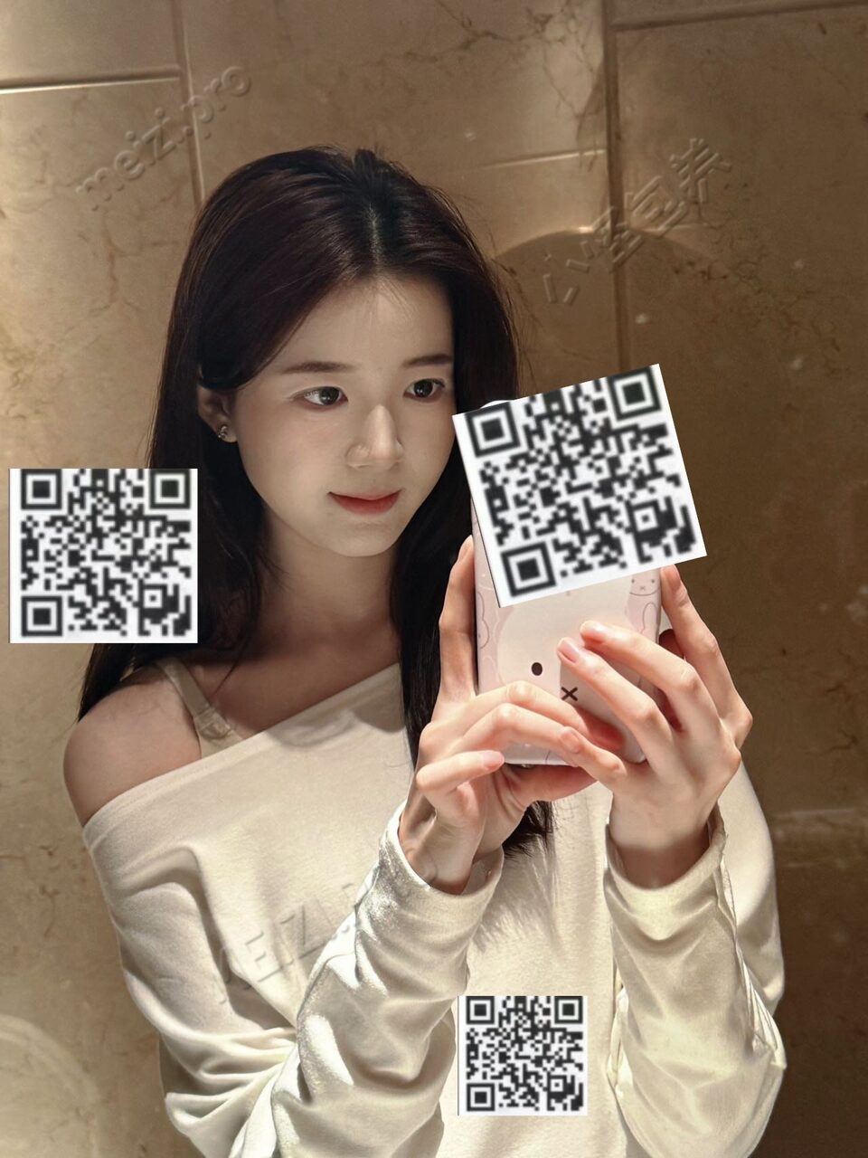 广东 深圳 24岁 168cm 49 B杯 工作 温柔善良真诚体贴 SM:否 无套:否 口交:可 过夜:可 同居:可 可飞:可 港澳 价格:20 特点:温柔善良真诚体贴