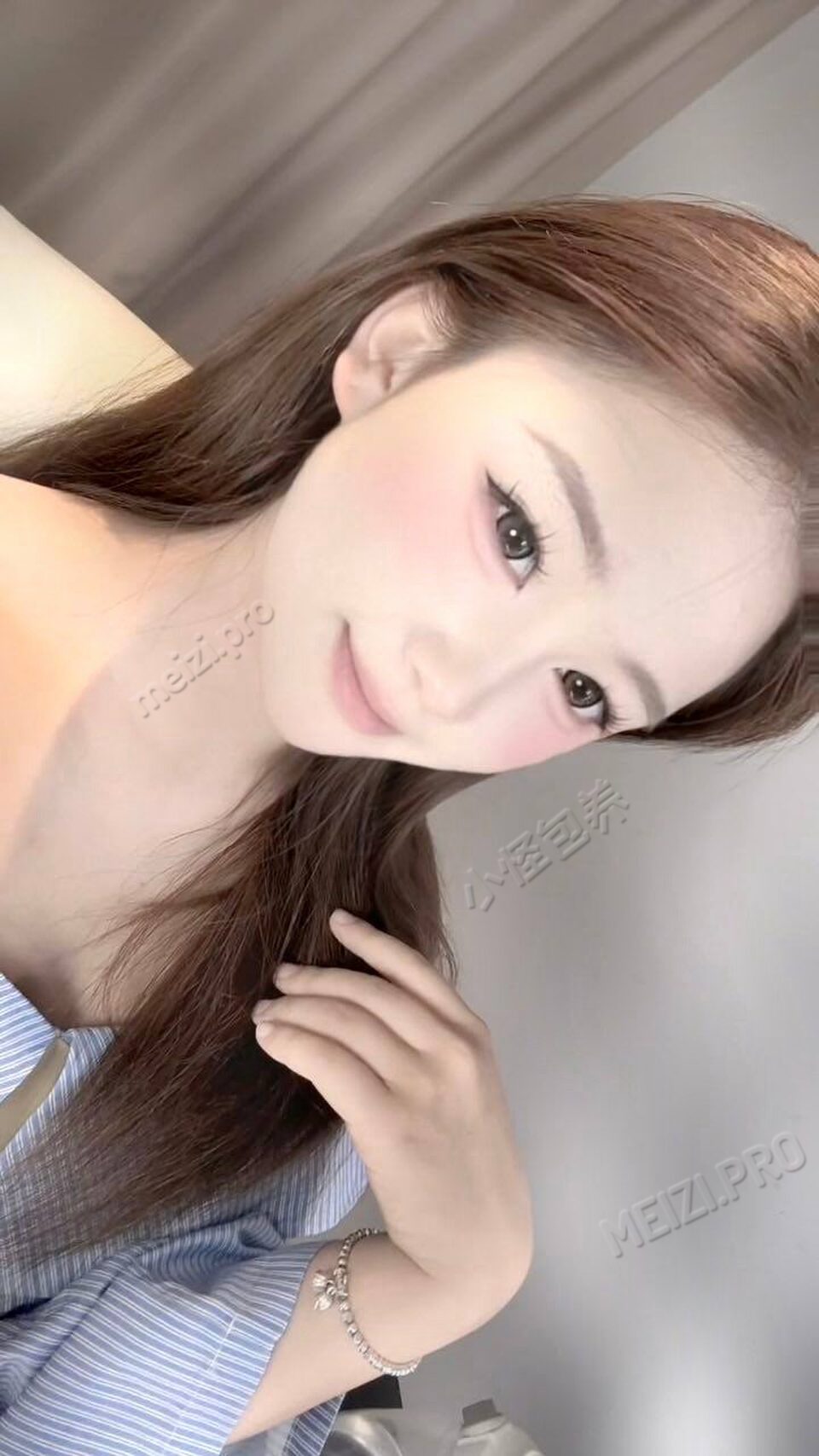 河南 郑州 20岁 167cm 117 B杯 直播带货 抽烟纹身:抽烟无纹身 SM:否 无套:否 口交:可 过夜:可 同居:看城市 可飞:可 其他城市 价格:20-40