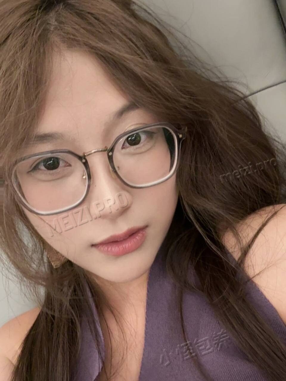 福建 福州 21岁 155cm 90 B杯 学生 乖 会口交 听话懂事 抽烟纹身:无 SM:是 无套:可 口交:可 过夜:可 同居:否 可飞:可 外省 不能港澳 价格:5 特点:乖 会口交 听话懂事