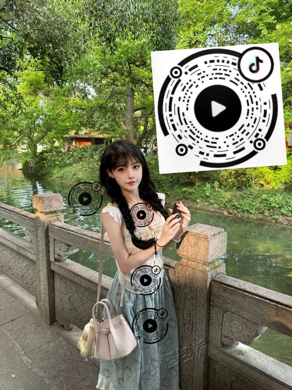 广东 深圳 22岁 162cm 84 C杯 自媒体 善良温柔 胸大甜美型 情绪价值满满 抽烟纹身:有纹身 SM:否 无套:否 口交:可 过夜:可 同居:可 可飞:可 外省 价格:25 特点:善良温柔 胸大甜美型 情绪价值满满