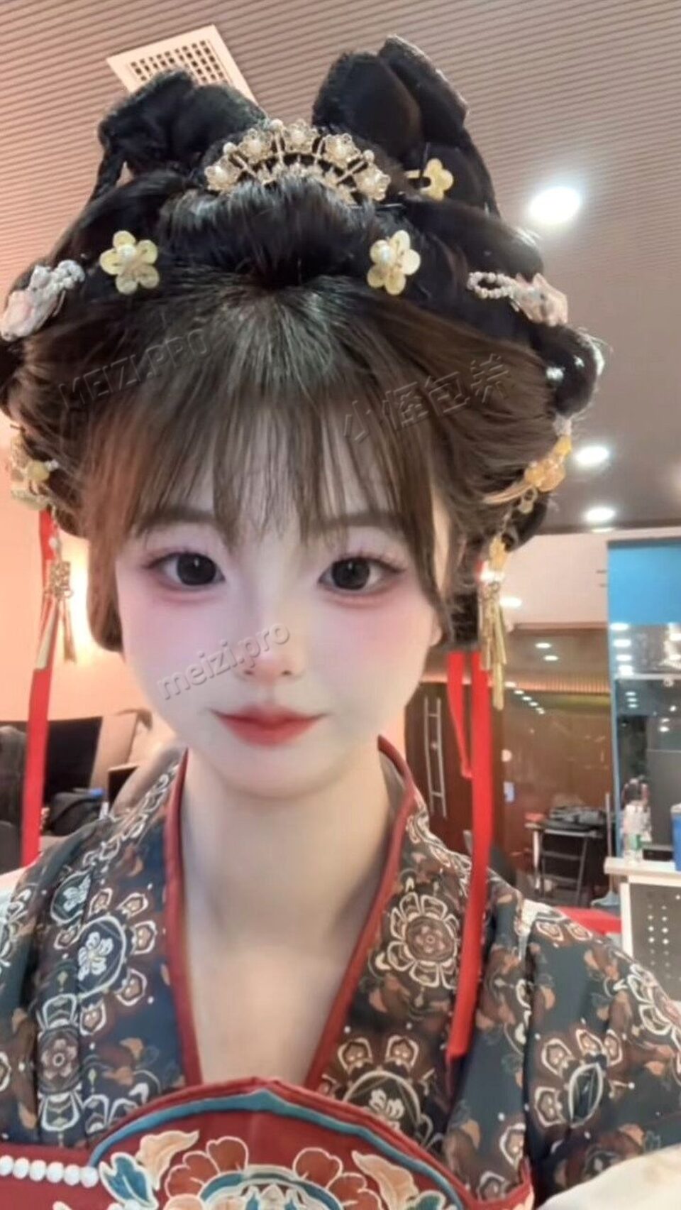 河北 邯郸 18岁 162cm 93 B杯 休学 本人比照片好看,乖巧听话,不粘人 抽烟纹身:无抽烟有纹身 SM:是 无套:否 口交:可 过夜:可 同居:否 可飞:可 价格:11 特点:本人比照片好看,乖巧听话,不粘人