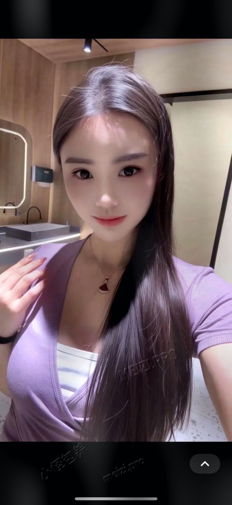云南 玉溪 28岁 160cm 48 C杯 工作 甜美乖巧 抽烟纹身:无 SM:是 无套:否 口交:可 过夜:可 同居:可 可飞:否 价格:2 特点:甜美乖巧