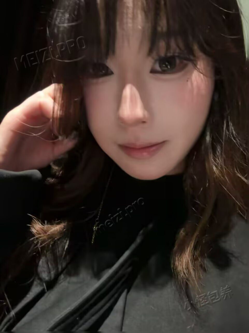福建 泉州 19岁 165cm 90 C杯 学生 美术生 听话懂事 没有纹身 有舌钉 抽烟纹身:无纹身有舌钉 SM:否 无套:否 口交:可 过夜:可 可飞:否 价格:5-10 特点:美术生 听话懂事 没有纹身 有舌钉