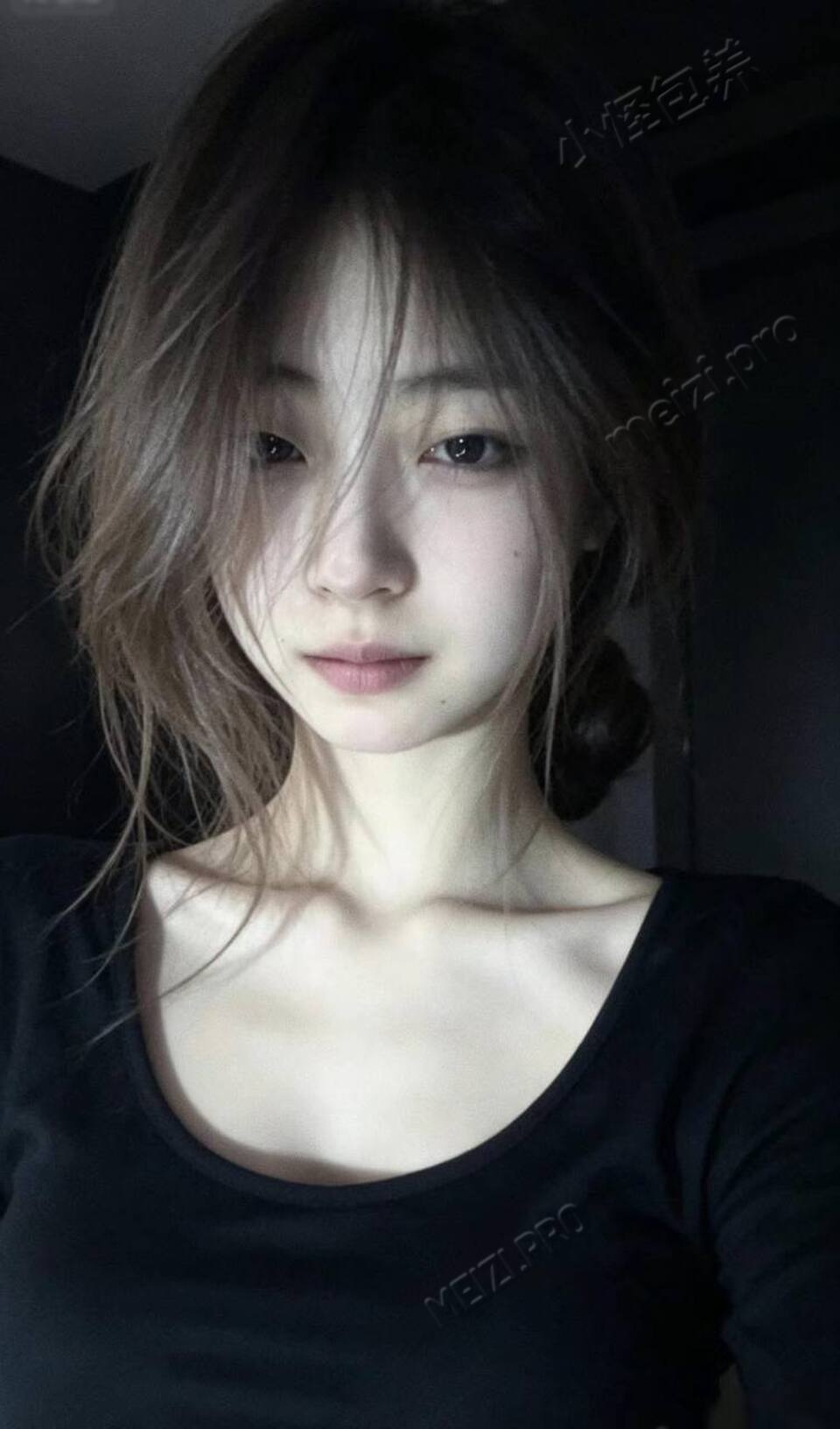 山东 青岛 18岁 165cm 90 B杯 无 听话的乖宝宝 抽烟纹身:无 SM:是 无套:可 口交:可 过夜:可 同居:可 可飞:可 价格:10 特点:听话的乖宝宝