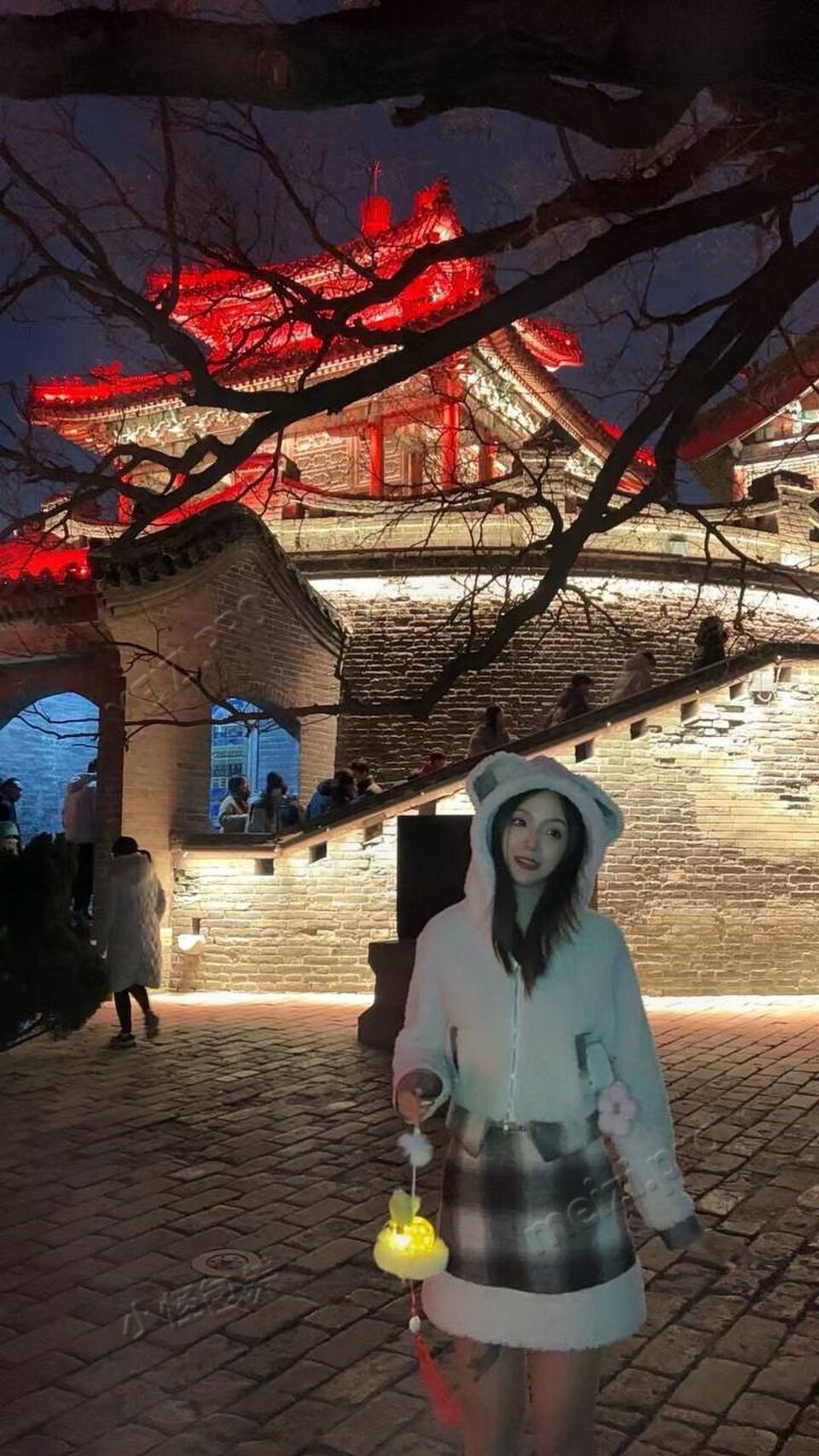 山东 德州 24岁 174cm 118 A杯 新卡妹妹 配合度高 SM:是 无套:可 口交:可 同居:可 可飞:可 特点:新卡妹妹 配合度高