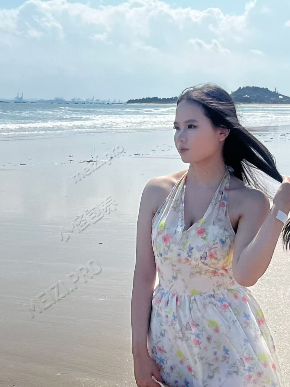 福建 泉州 18岁 165cm 95 D杯 美容导购 温柔体贴 乖巧懂事 钢琴 抽烟纹身:有纹身 SM:是 无套:可 口交:可 过夜:可 同居:否 可飞:能 价格:8 特点:温柔体贴 乖巧懂事 钢琴