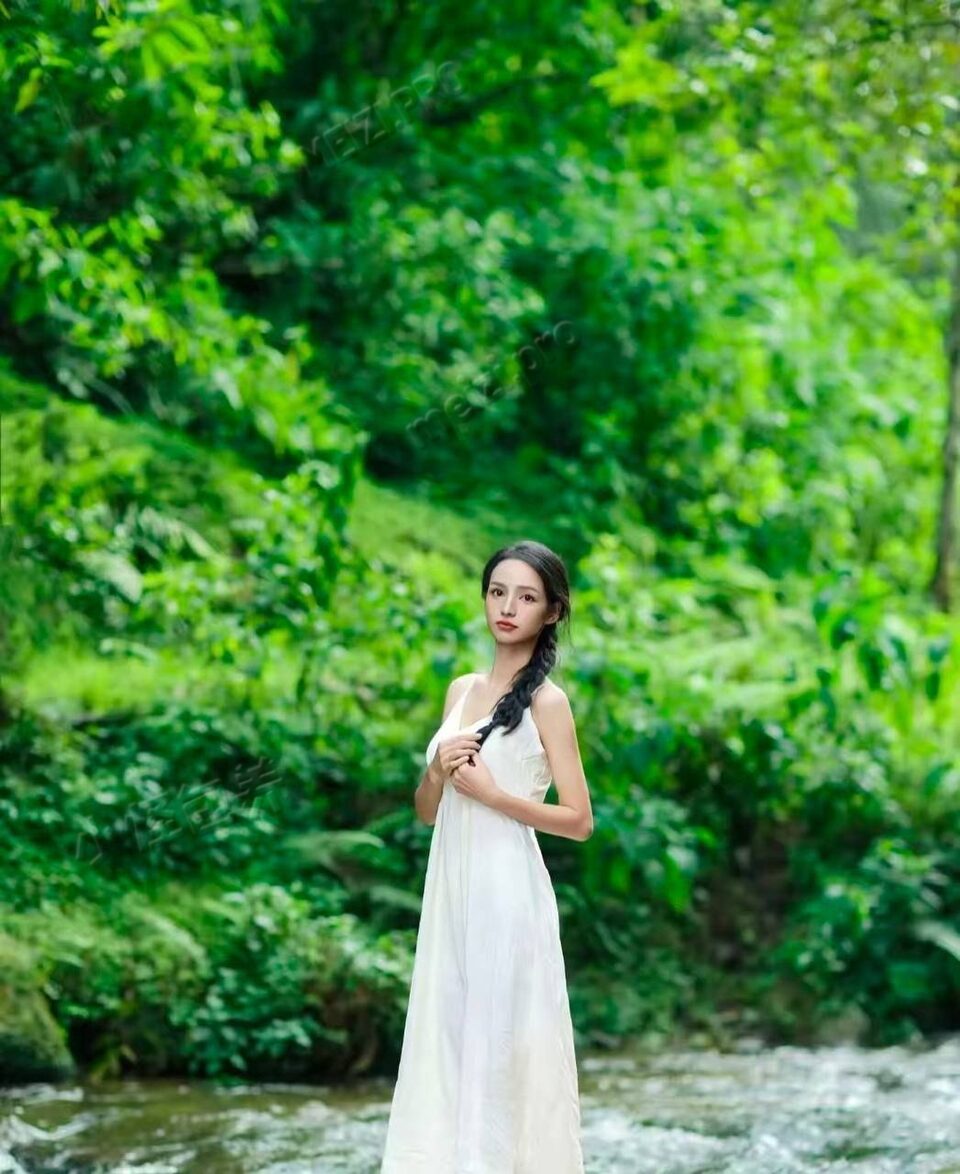 云南 临沧 30岁 162cm 90 幼师 真诚无不良嗜好 抽烟纹身:无 SM:否 无套:否 口交:可 过夜:偶尔可 同居:否 可飞:否 价格:12 特点:真诚无不良嗜好