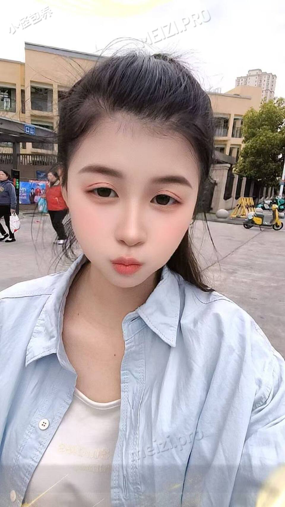 江西 赣州 26岁 160cm 92 B杯 客服 性格开朗,撒娇 SM:否 无套:可 口交:否 过夜:可 可飞:可 价格:15 特点:性格开朗,撒娇